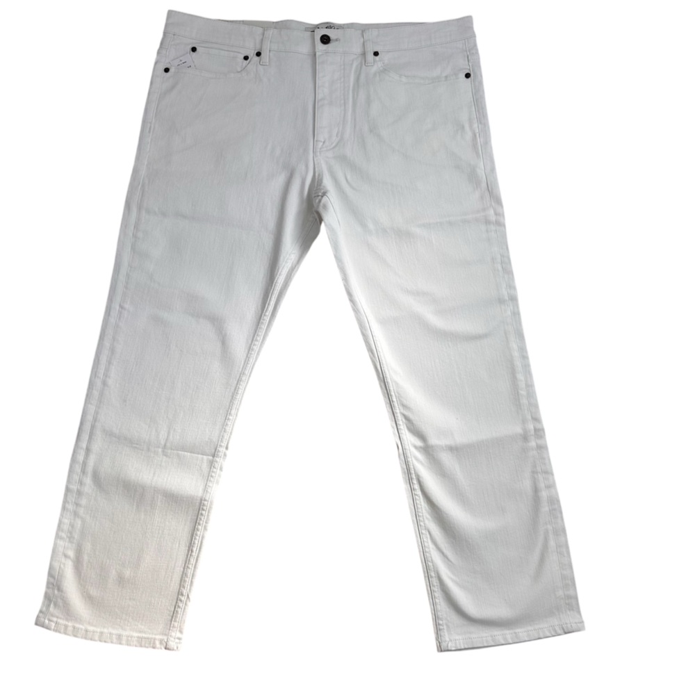 NWT New Men’s Jos. A Bank White Jeans